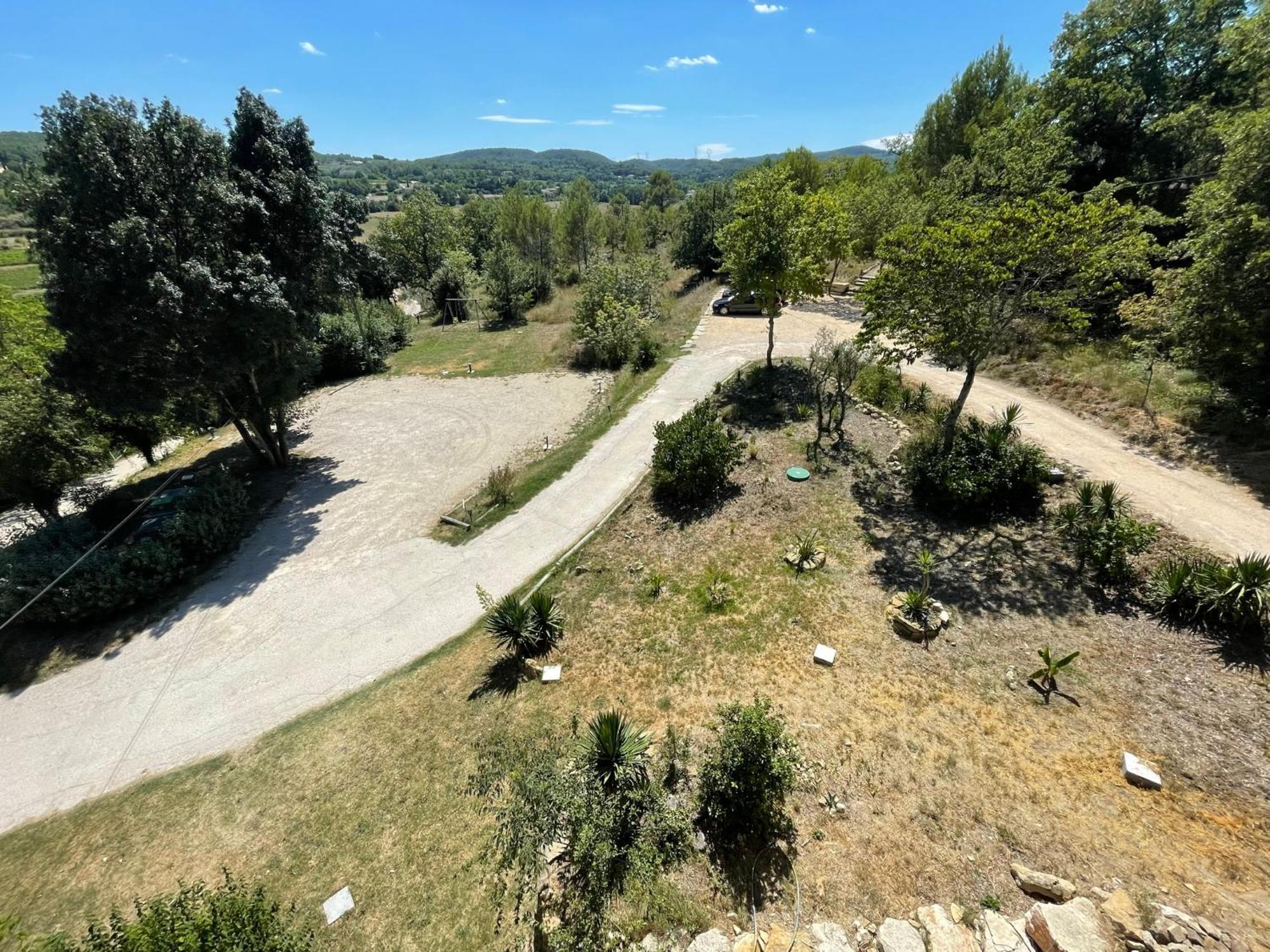 Les Yourtes De Provence Saint-Paulet-de-Caisson Εξωτερικό φωτογραφία